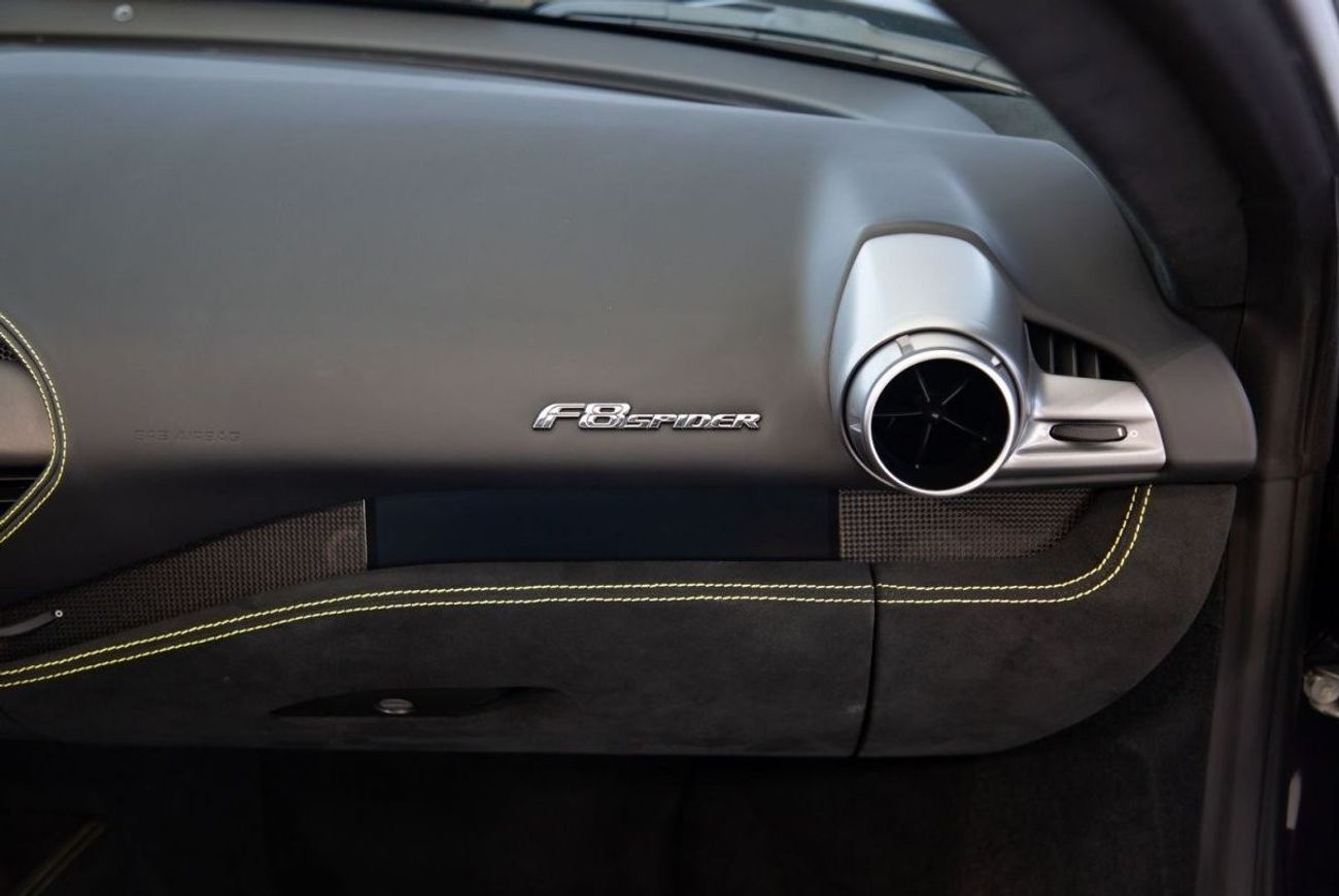 Ferrari F8 Spider Ferrari F8 Spider