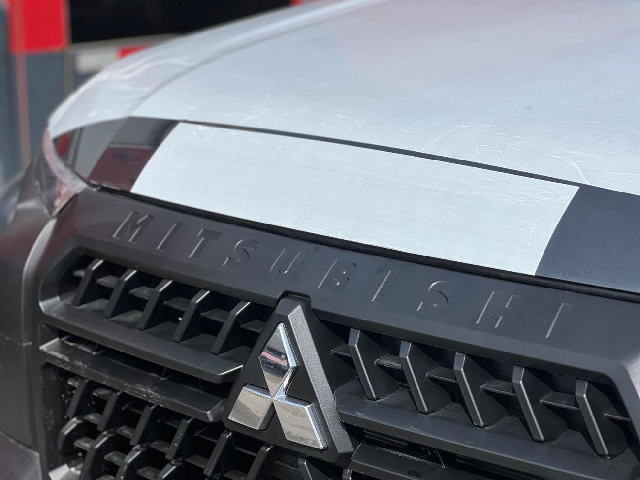 ميتسوبيشي L200 MITSUBISHI L200