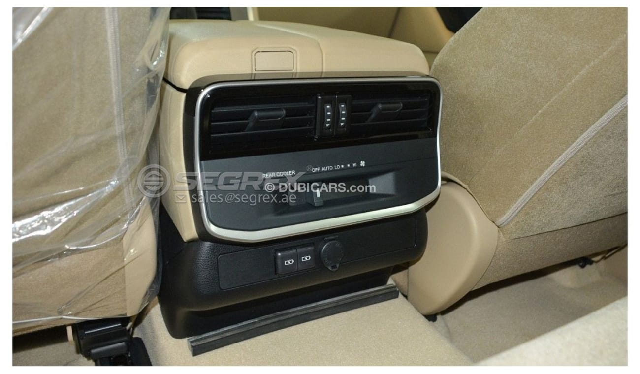 Toyota Land Cruiser LC300 3.3L DSL 4WD AT with rear differential lock, sunroof, 20R Alloy wheel, 360 (Export only)
