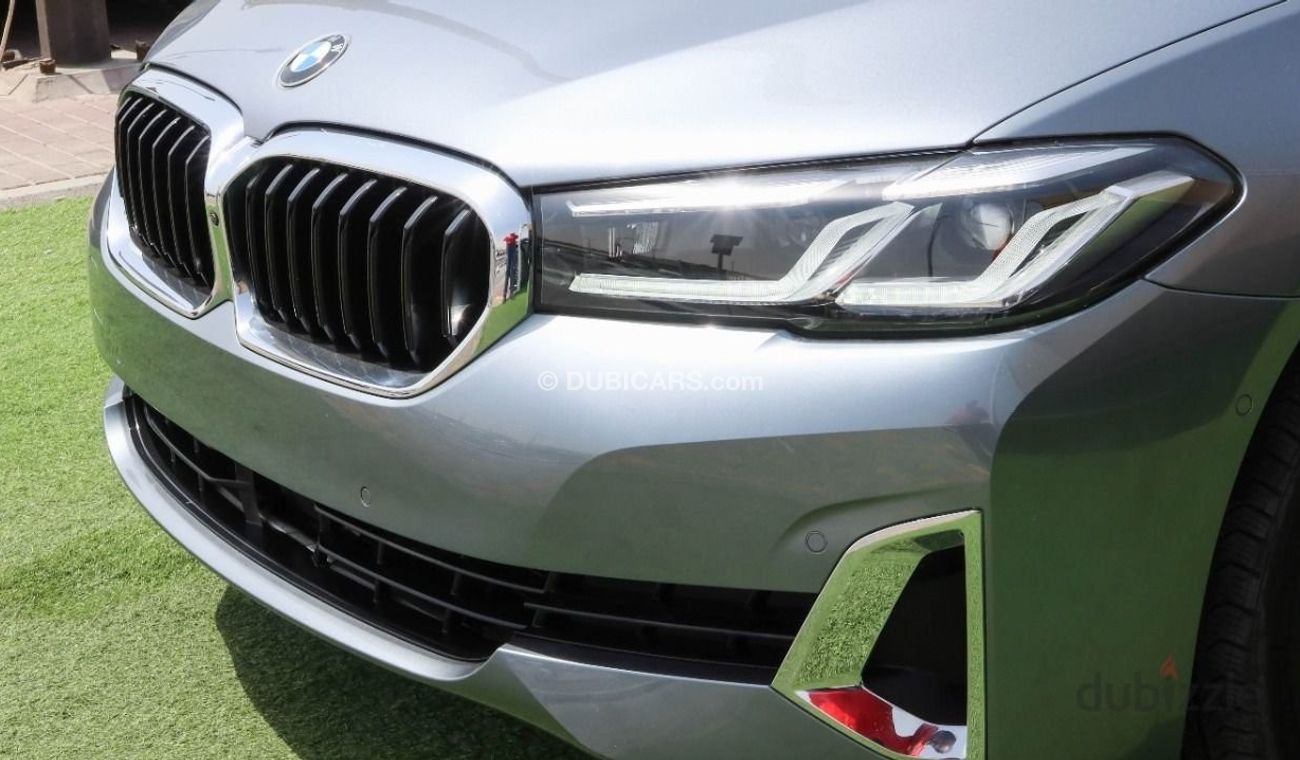BMW 540i Std BMW 540 USA 2021 3,000KM V6
