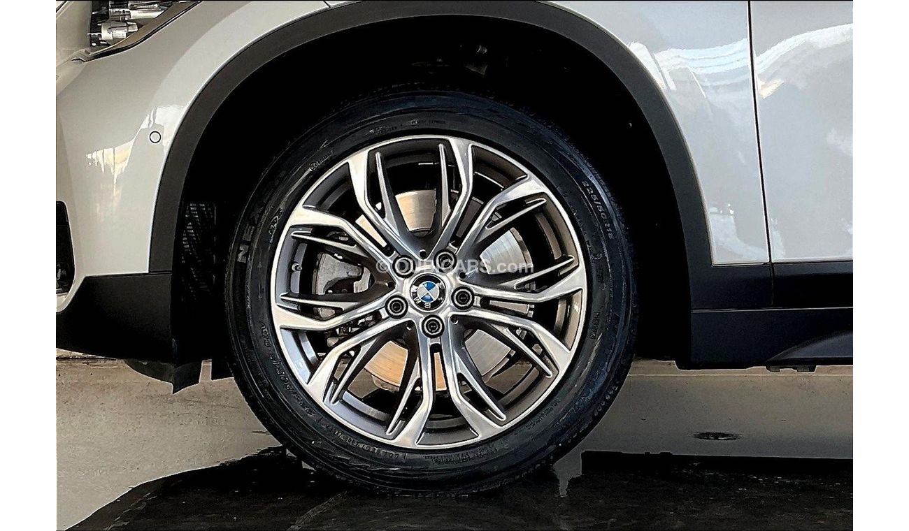 BMW X1 sDrive 20i Sport Line