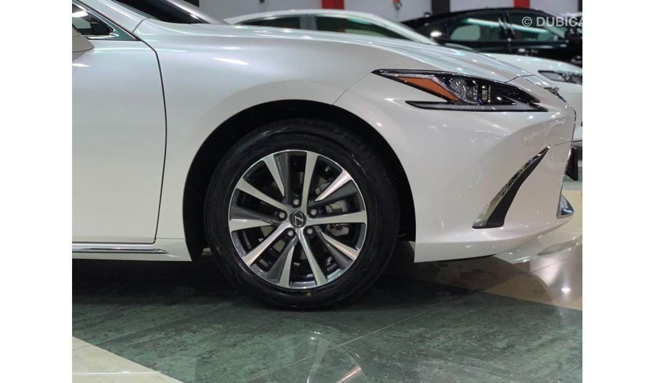 Lexus ES350 V6 MY2020 ( Warranty 7 Years / Service Contract )