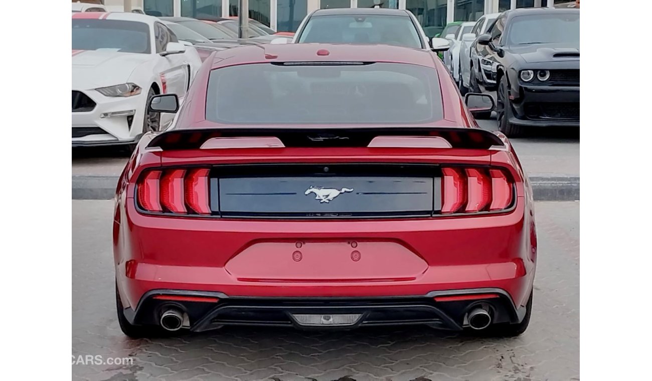 Ford Mustang Mustang / EcoBoost / V4 2.0 / model 2019