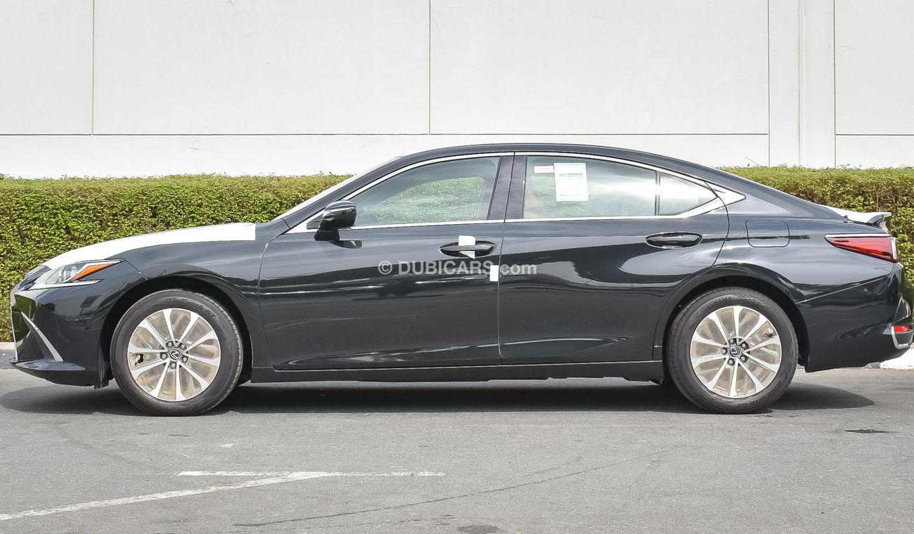 Lexus ES 300 h Hybrid | GCC Specification | 2023 | with AMAZING OFFER