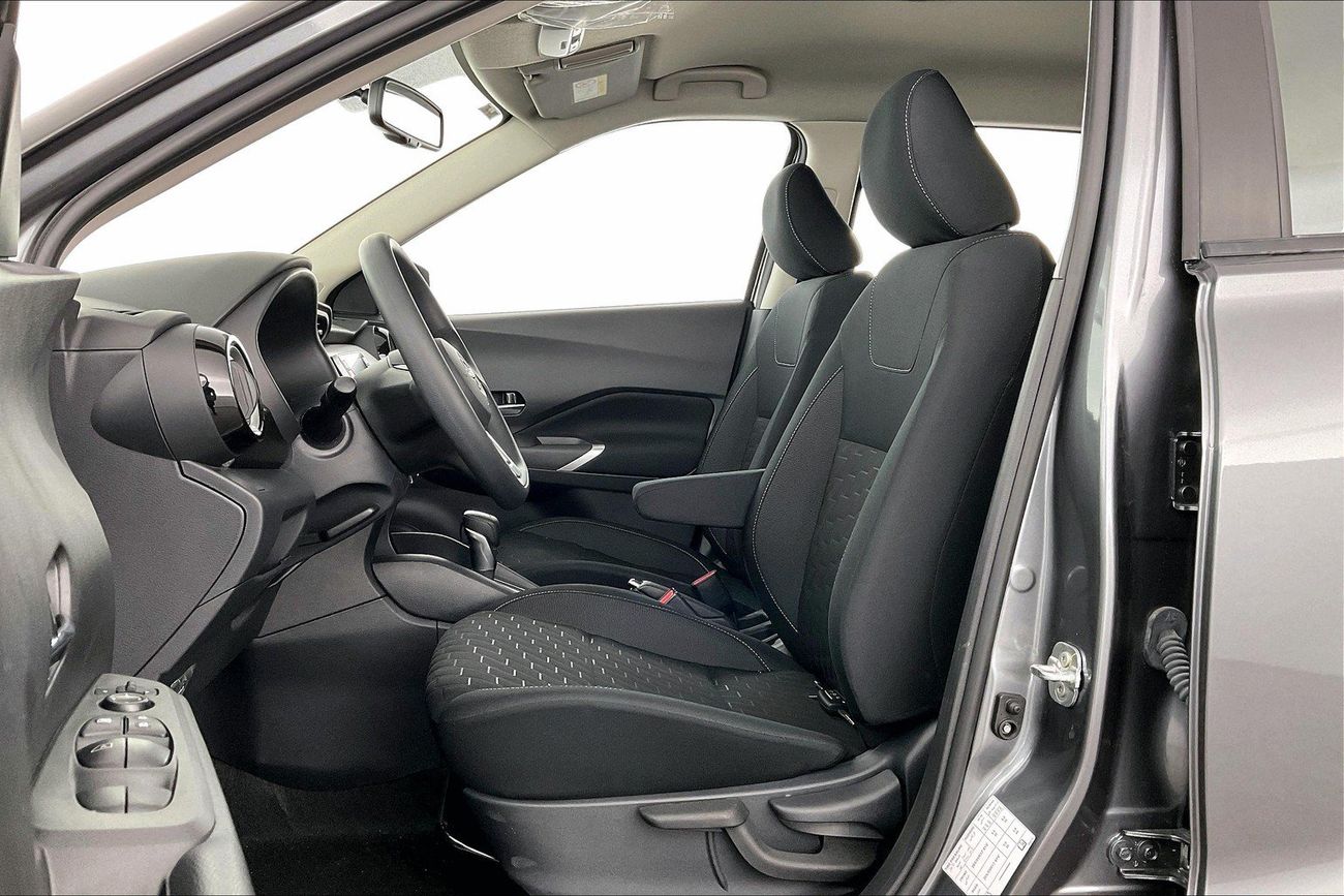 Nissan Kicks SV | Guaranteed Warranty | 0 Down Payment