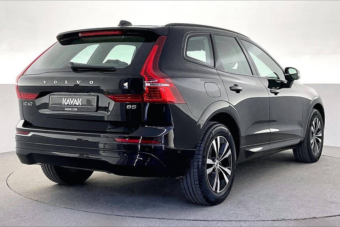 Volvo XC40 T4 Momentum | Guaranteed Warranty | 0 Down Payment