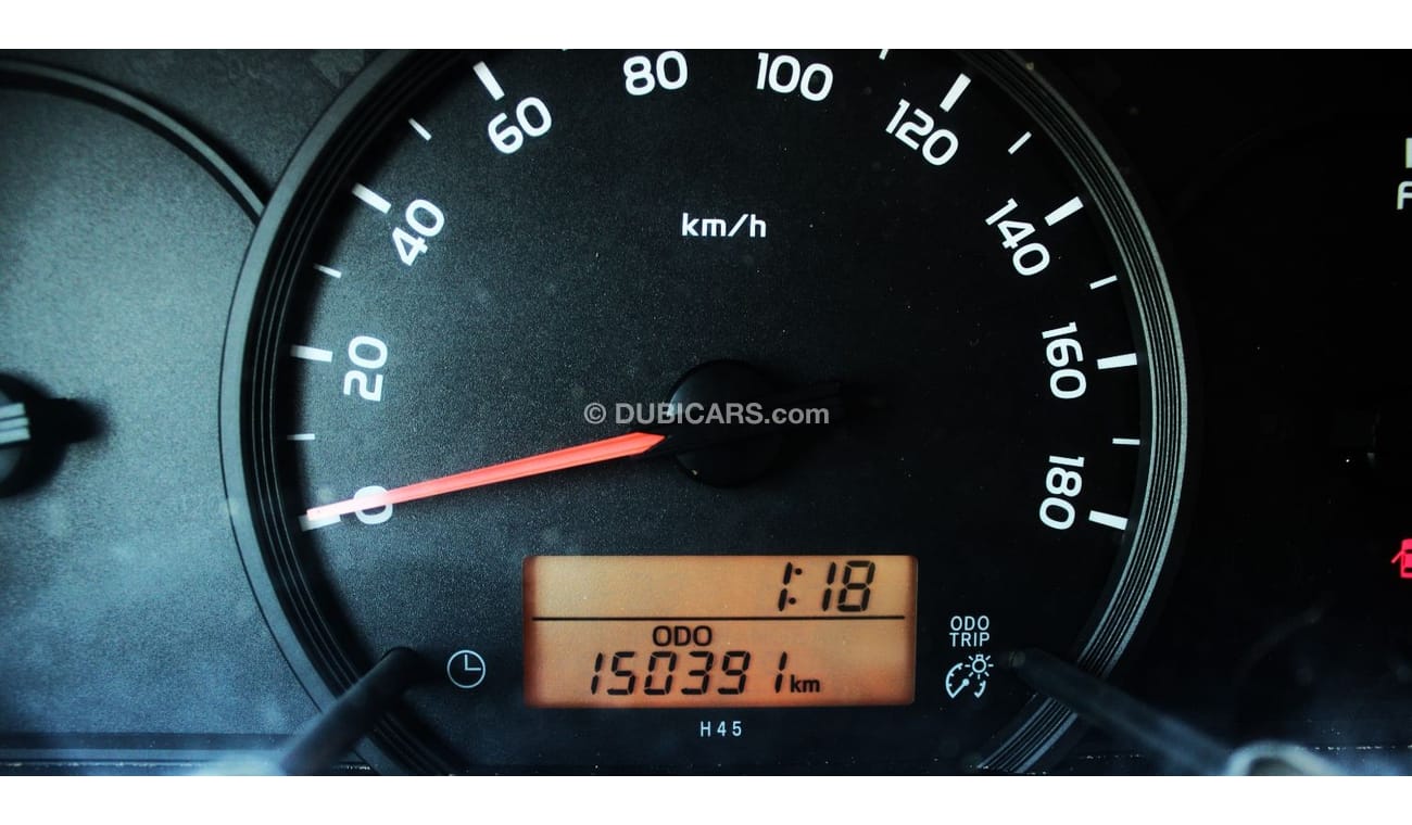 Toyota Hiace GL - High Roof LWB Toyota Hiace 2016 GCC High Roof, in excellent condition