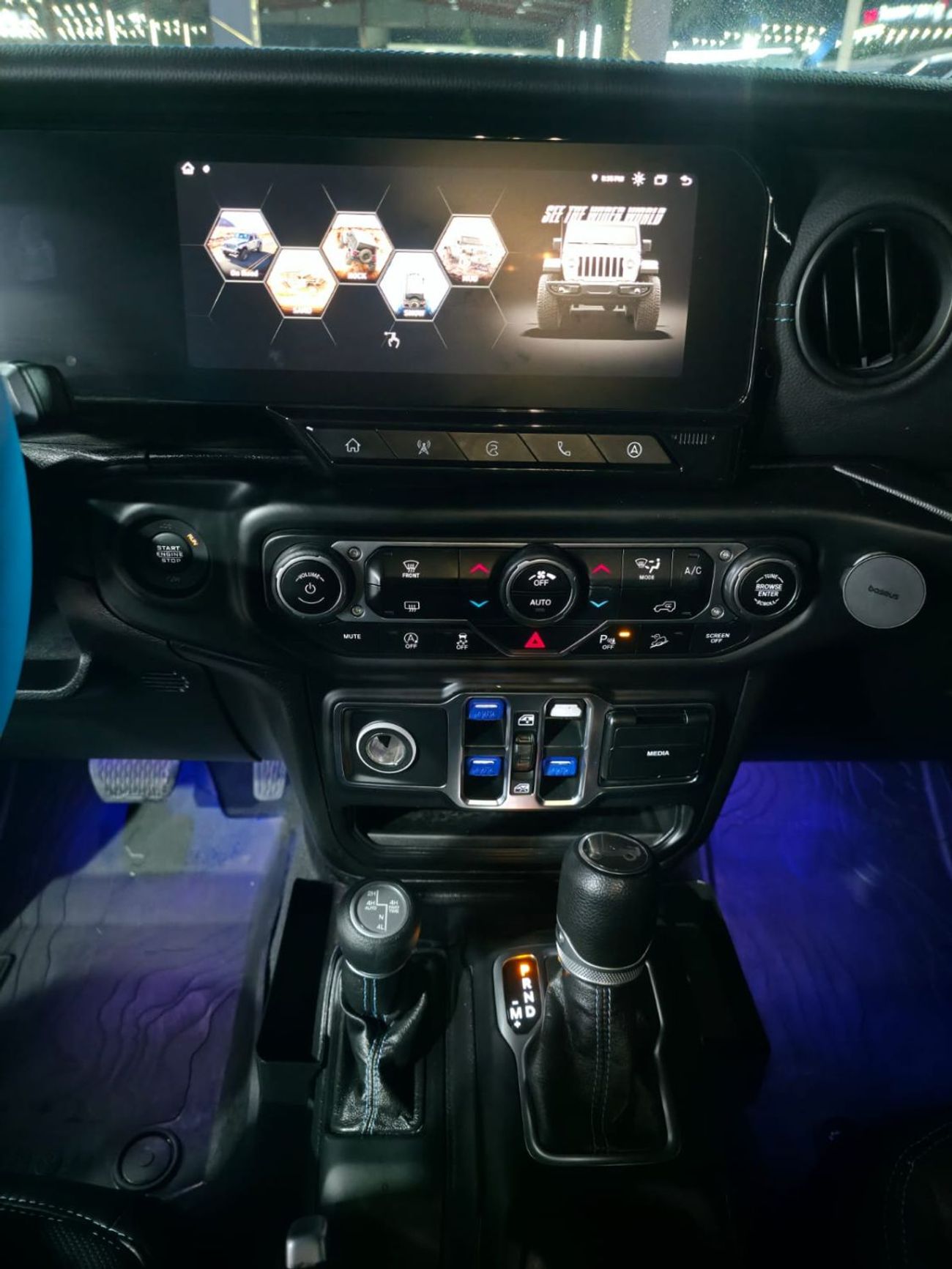 جيب رانجلر Unlimited Sport 3.6L A/T