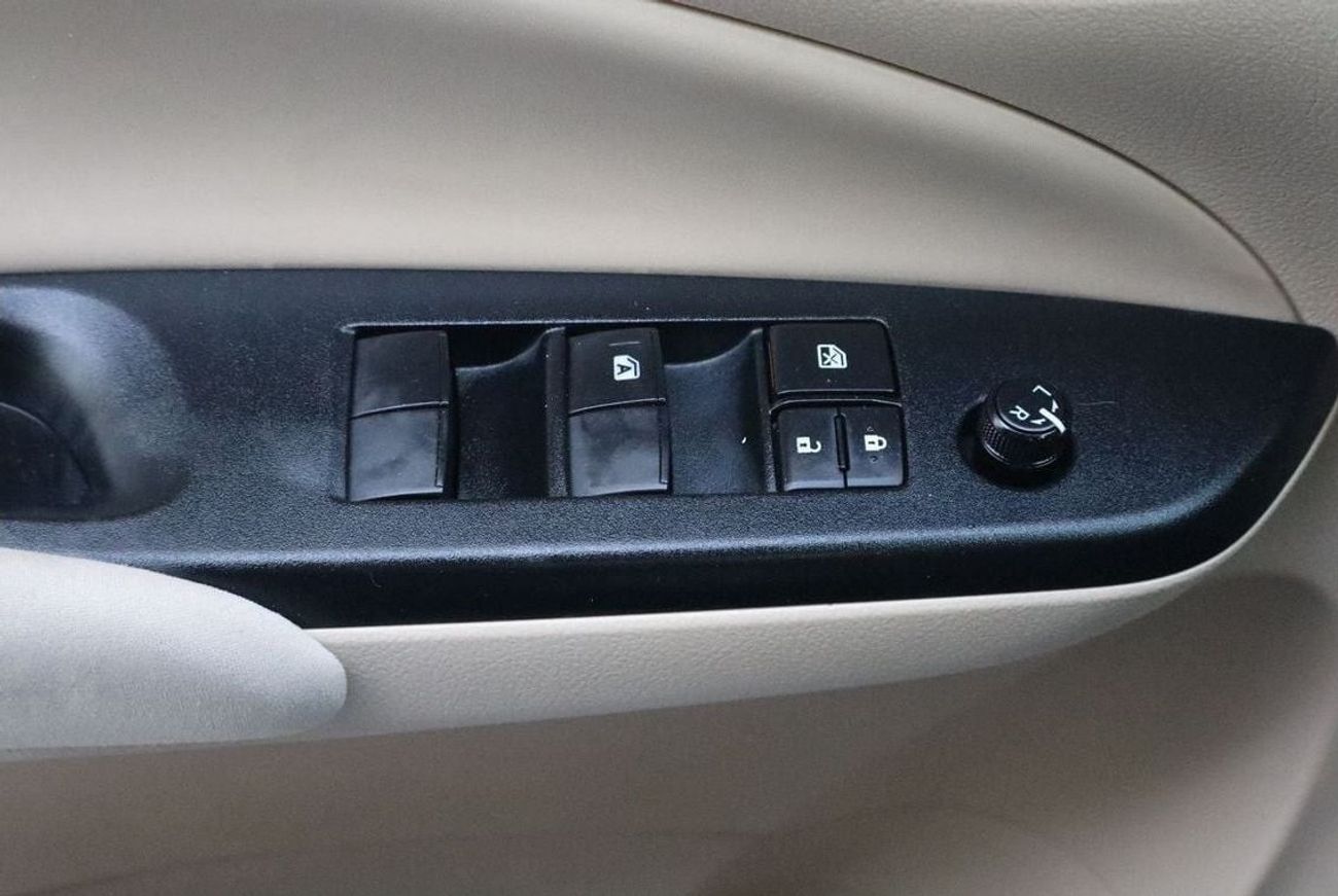 Toyota Yaris S 1.3L Hatchback