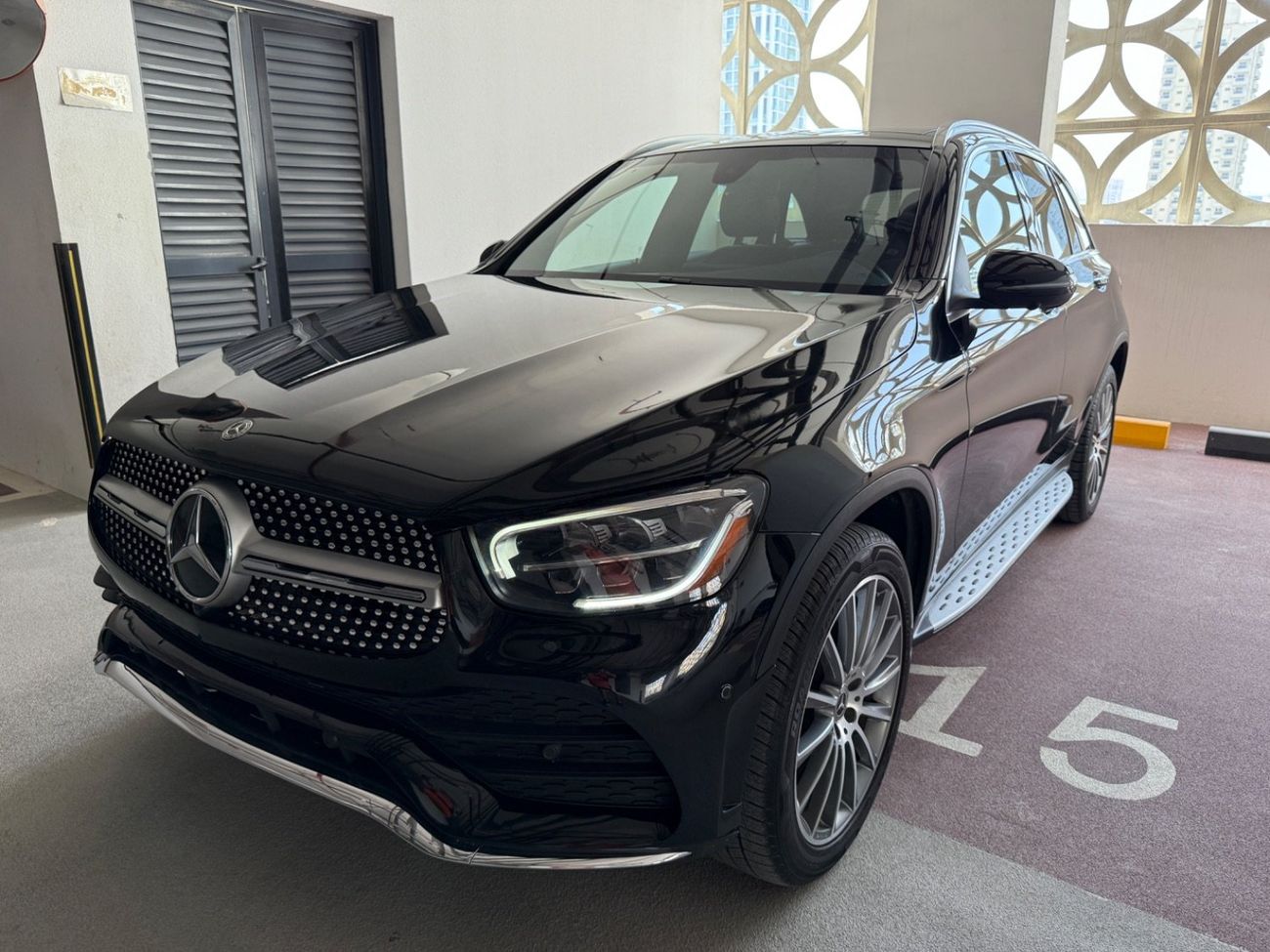Mercedes-Benz GLC 300 Premium 2.0L