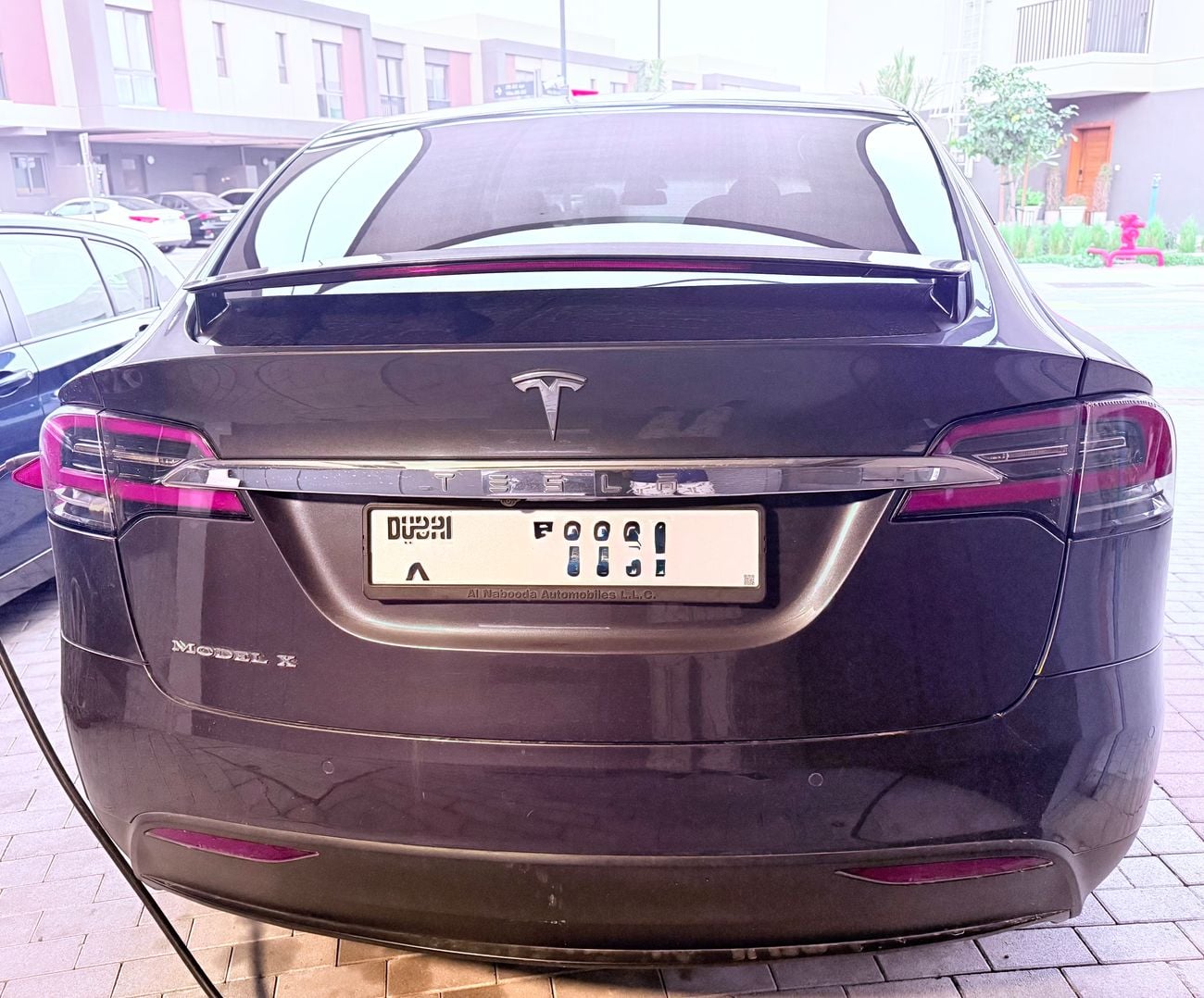 Tesla Model X 75D