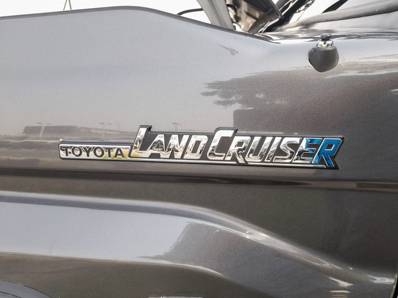 تويوتا لاند كروزر بيك آب Double Cabin 4.5L