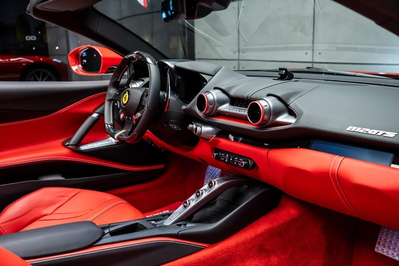 Ferrari 812
