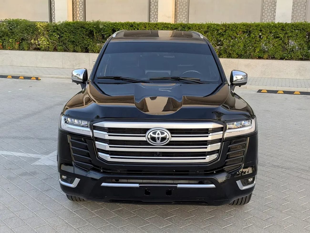 تويوتا لاند كروزر GXR Facelifted With Interior and Exterior | GCC Specs | V6 Engine