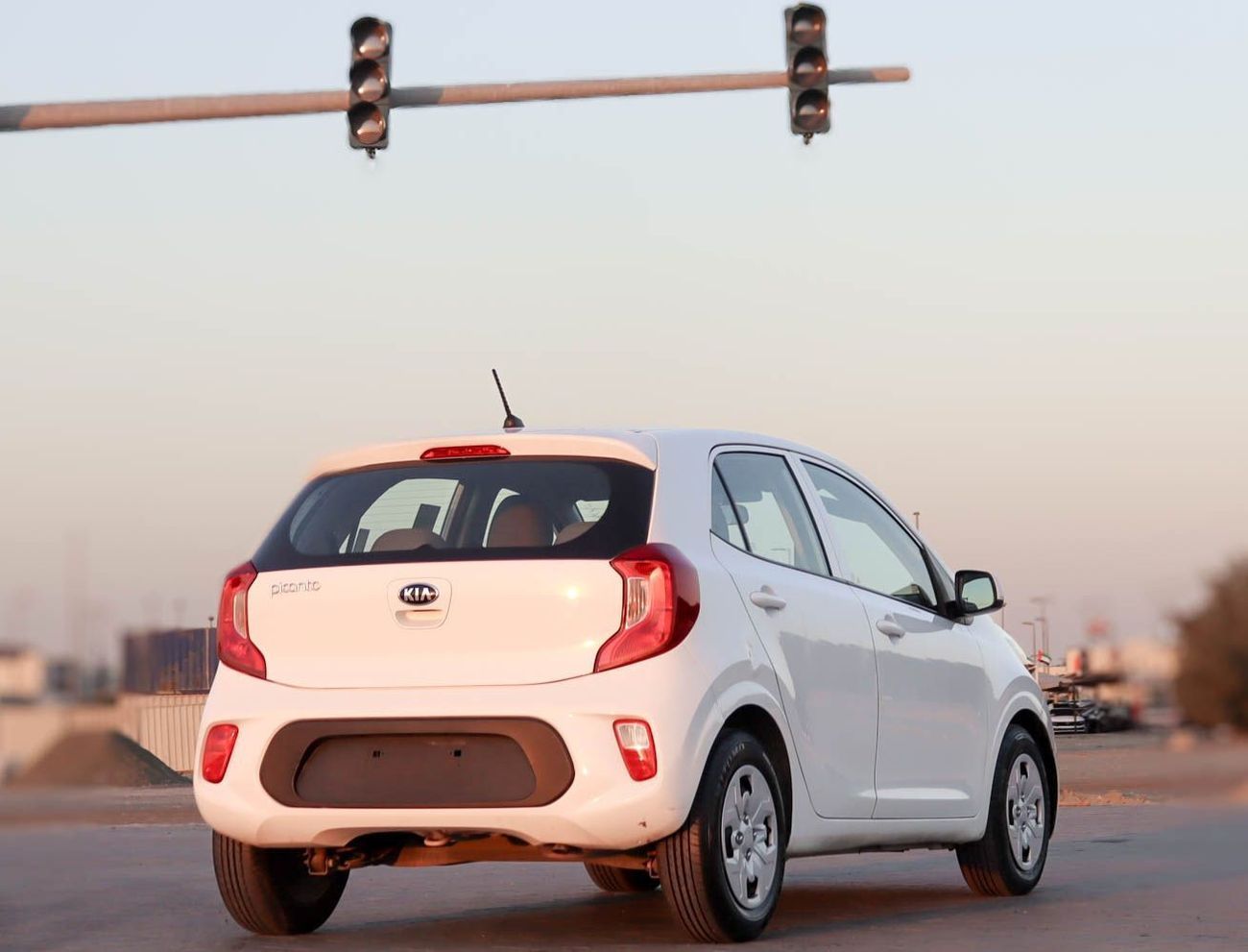 Kia Picanto Base 1.2L 2020 Kia Picanto 2020  GCC edition in excellent condition, no accidents, mileage 114,000 K