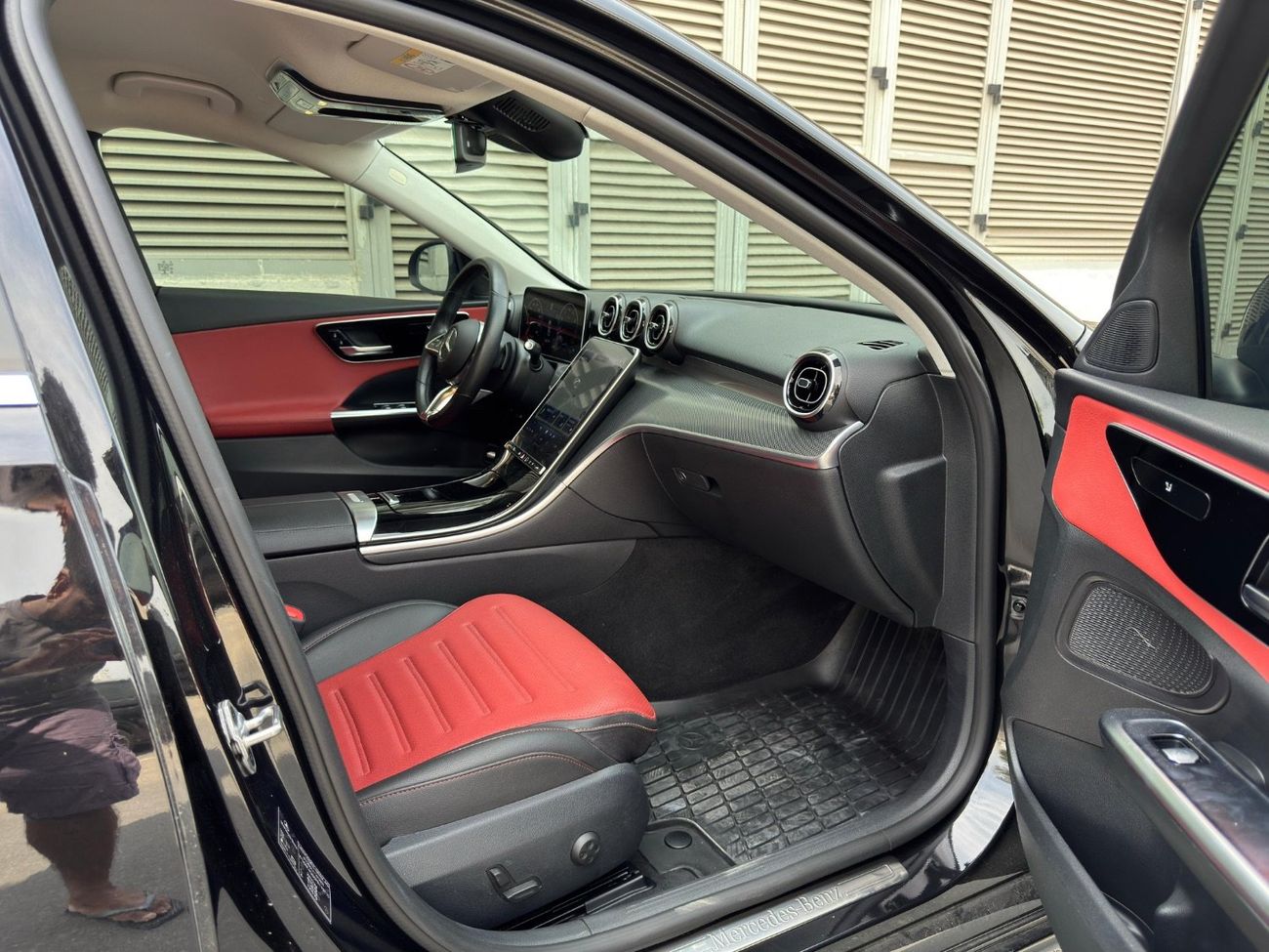 Mercedes-Benz C 200 Premium 2.0L