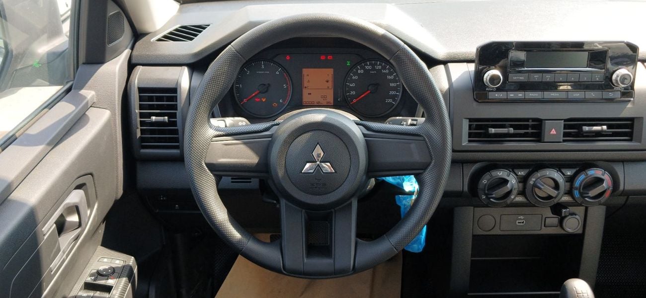 ميتسوبيشي L200 L200 2.4L Diesel MT 4x4 2026YM