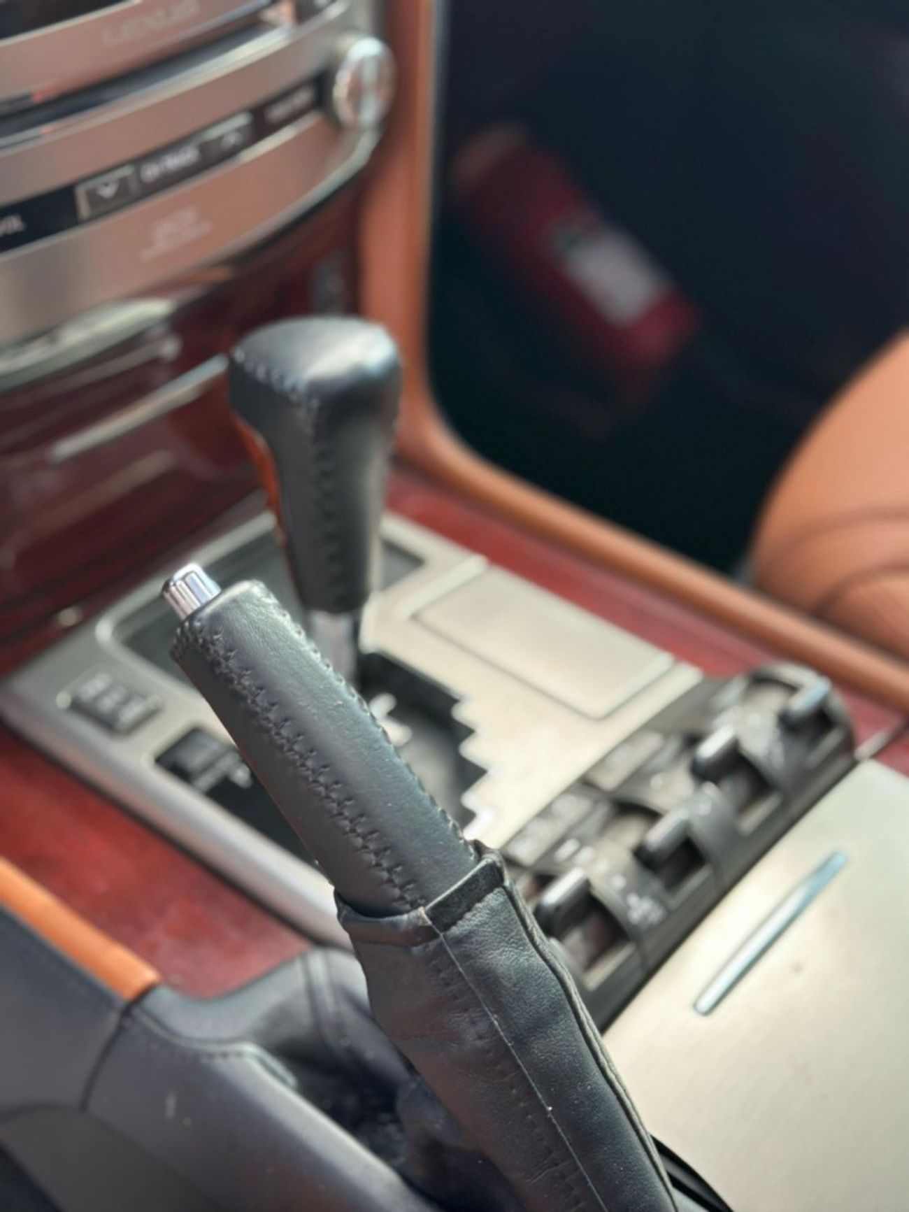 لكزس LX 570 Sport Platinum 5.7L