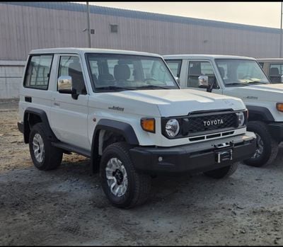Toyota Land Cruiser 70 LC71 LX