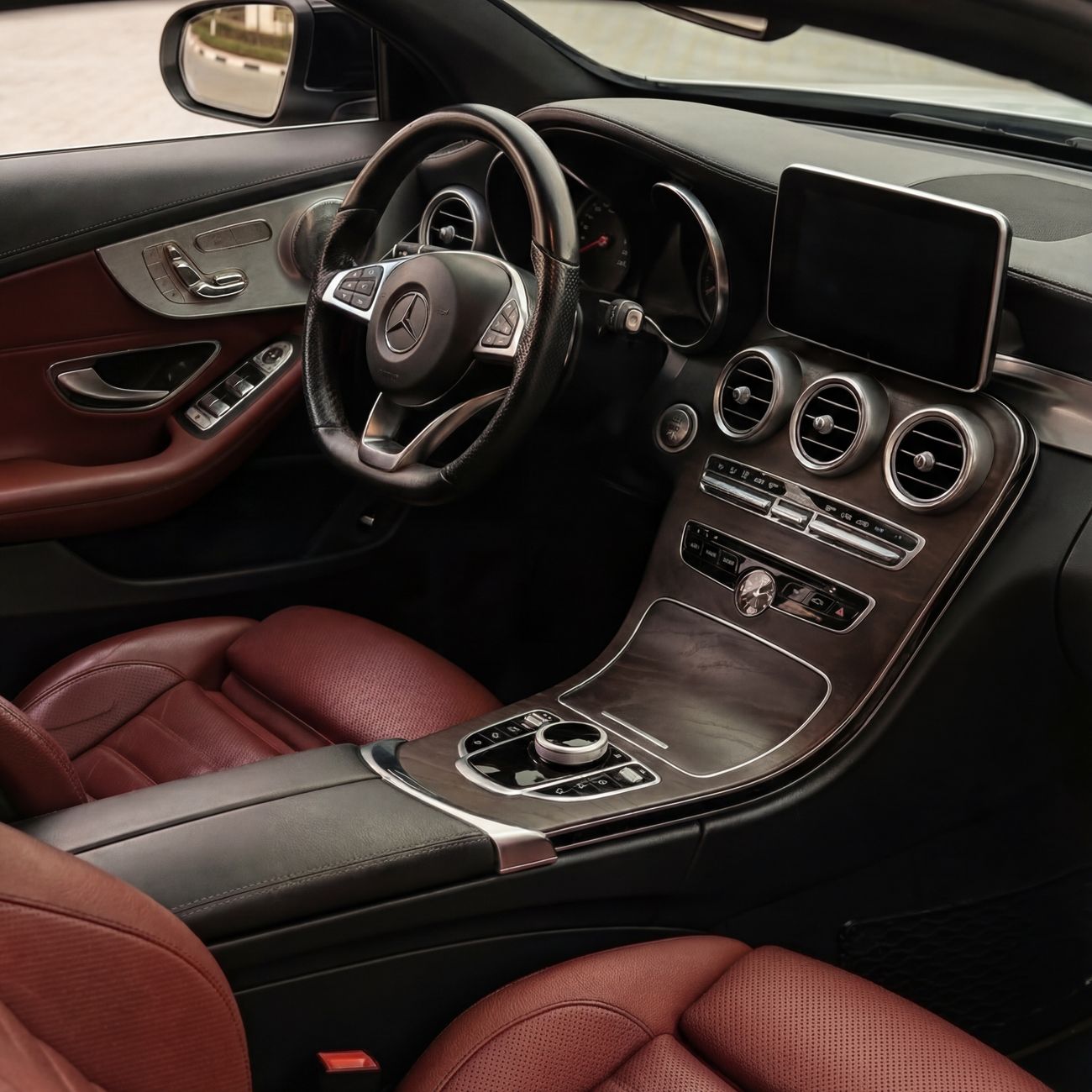Mercedes Benz C300
