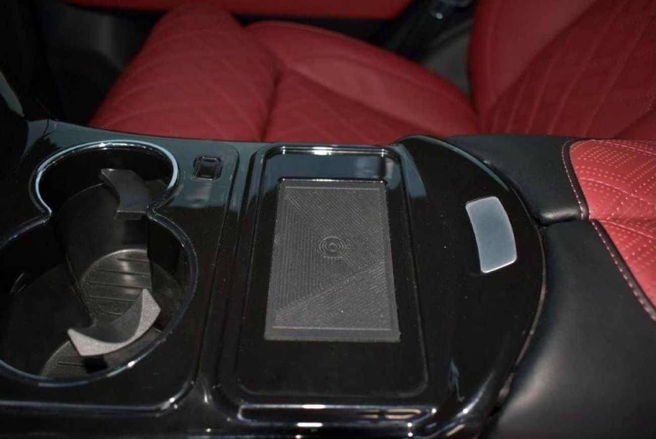 Toyota Land Cruiser VIP Edition V6 3.3L Diesel 4 Seater Automatic