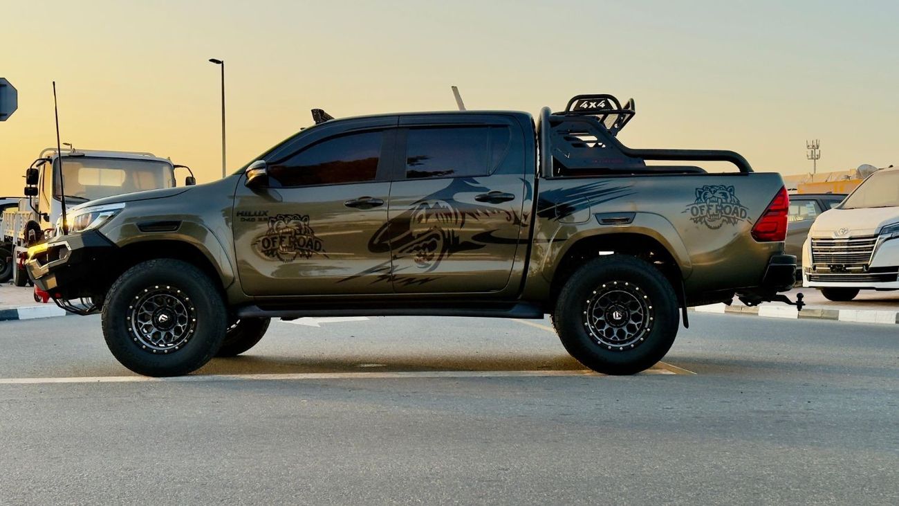 تويوتا هيلوكس -