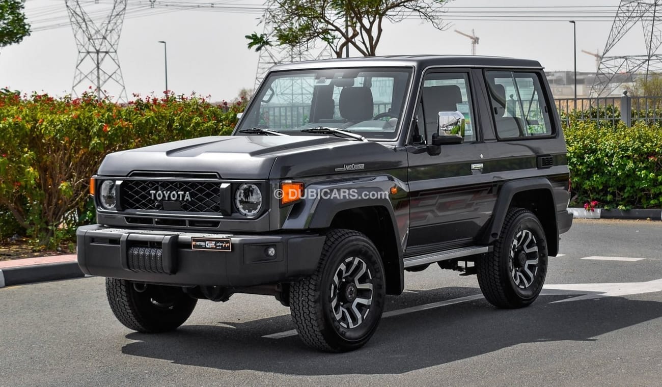 تويوتا لاند كروزر 70 VX 4.0 L V6