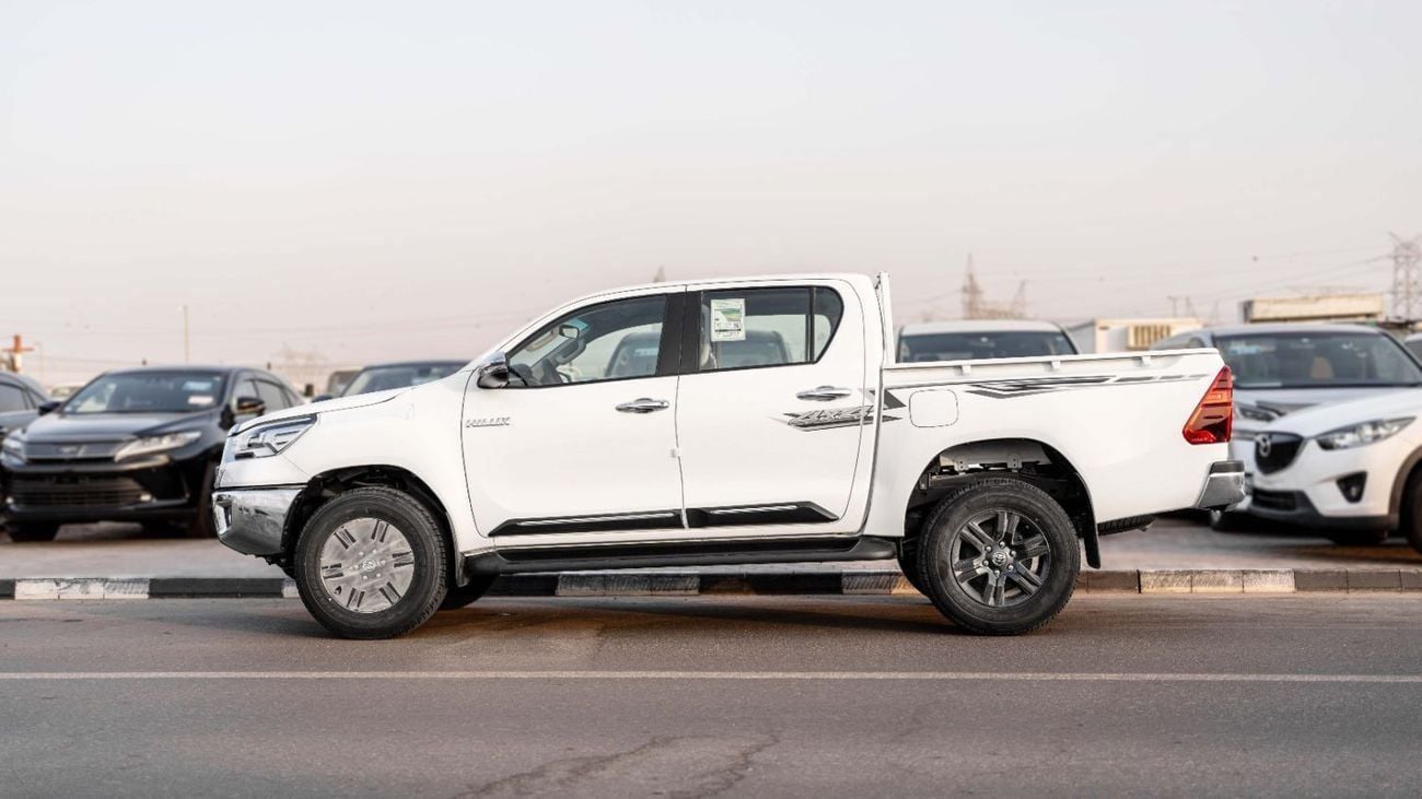 Toyota Hilux 2025 Toyota Hilux 2.7L AT Petrol (White)