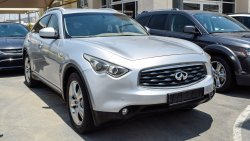 Infiniti FX35