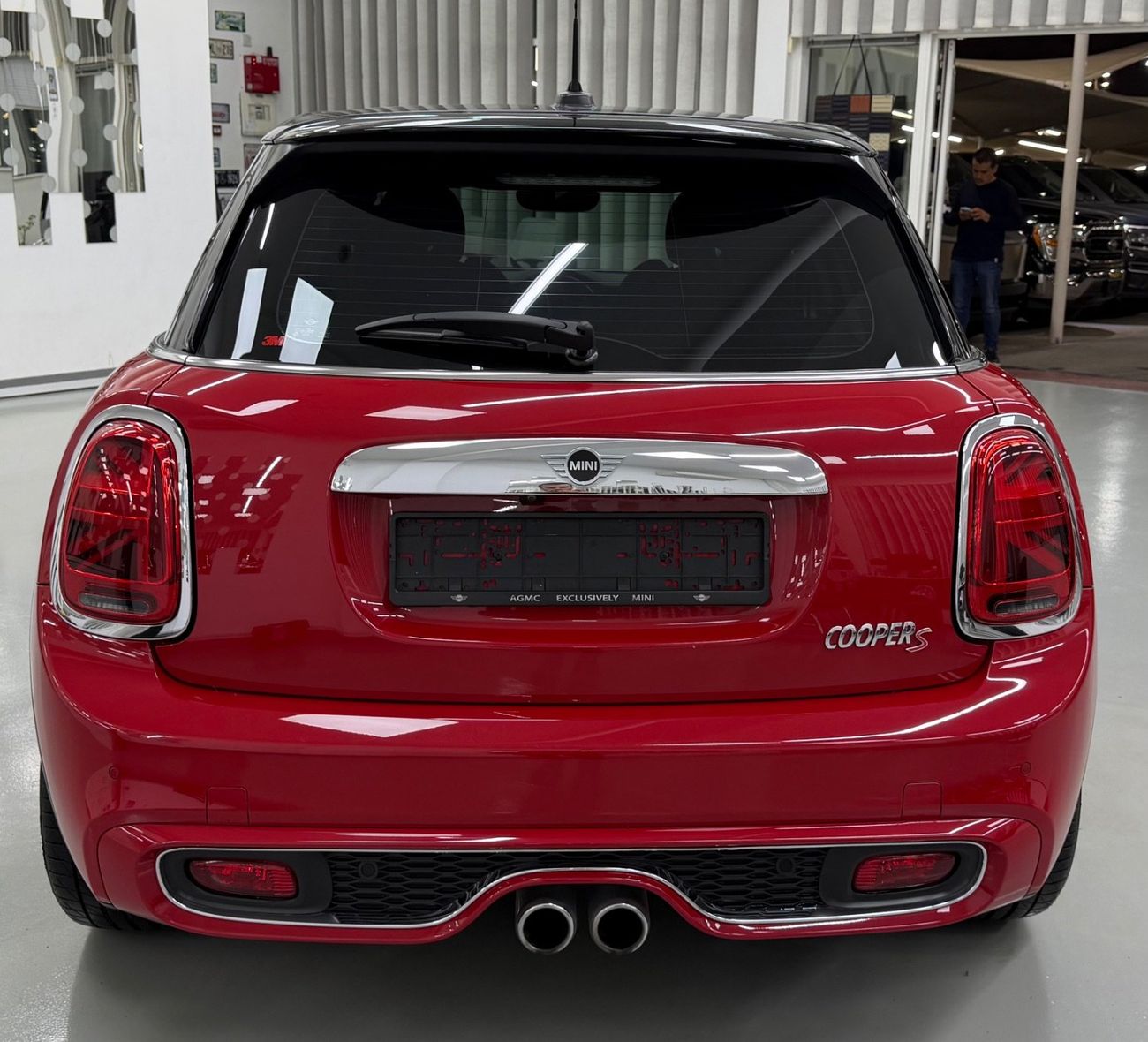 ميني كوبر إس GCC .. FSH .. Perfect condition .. Original paint