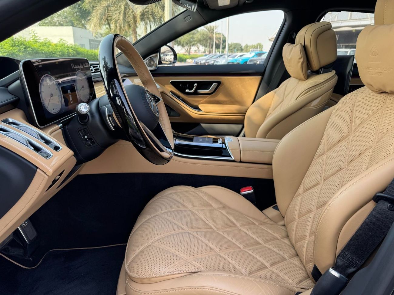 Mercedes Maybach S680 Maybach **2023** GCC SPEC UNDER WARRANTY AND SERVICE