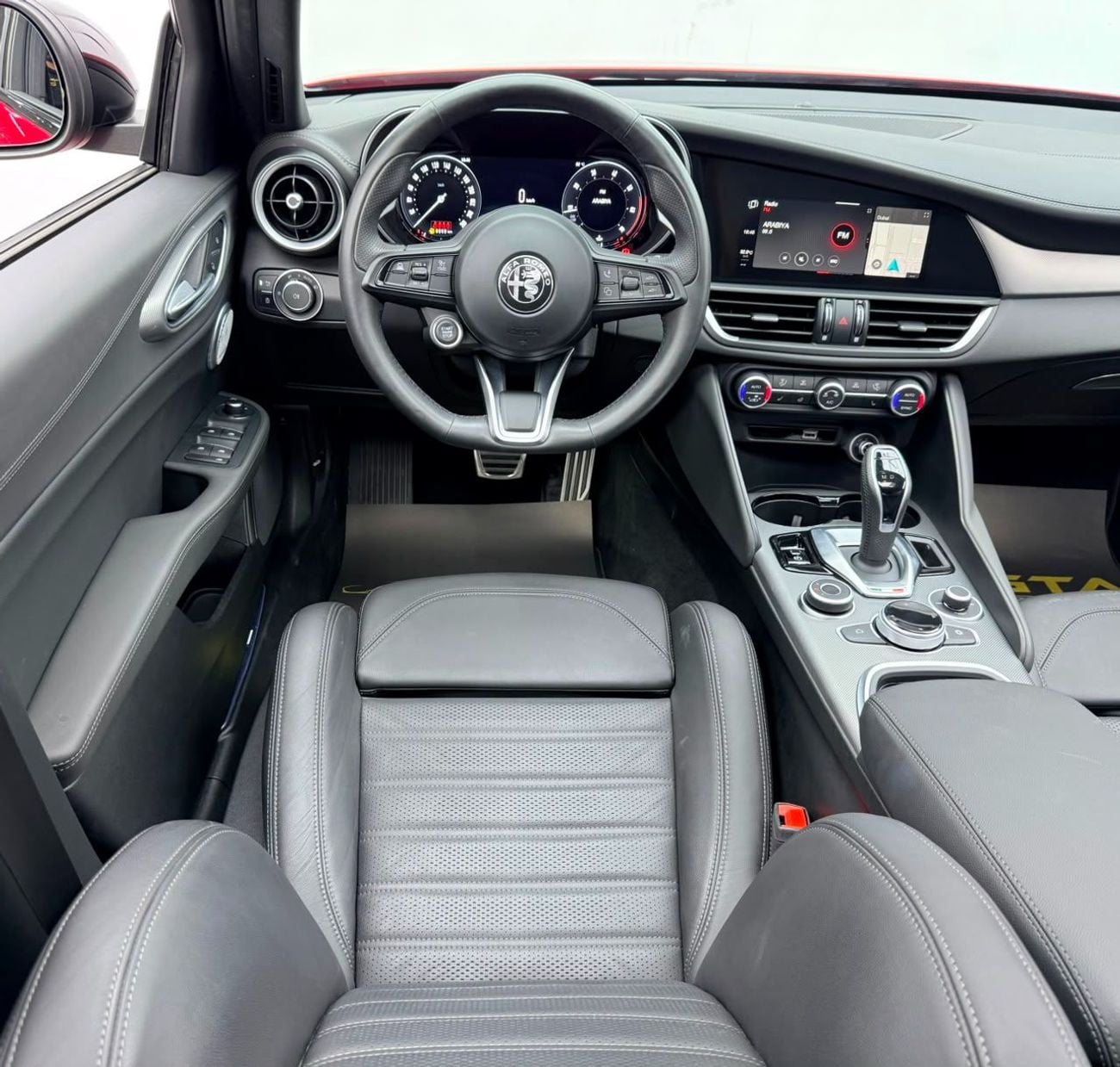 Alfa Romeo Giulia VELOCE 2024 Alfa Romeo Giulia Veloce Q2, 2031 Alfa Warranty + Service Pack, Full Alfa Service History, GCC