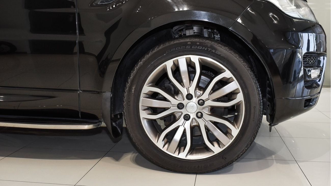 لاند روفر رينج روفر سبورت With Supercharged Badge