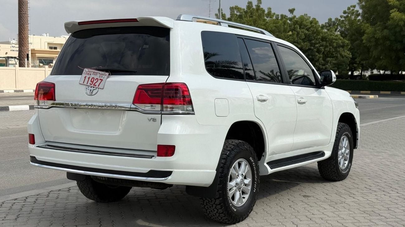 Toyota Land Cruiser GXR Toyota Landcruiser 2016 RHD white colour,diesel engine Australian specs