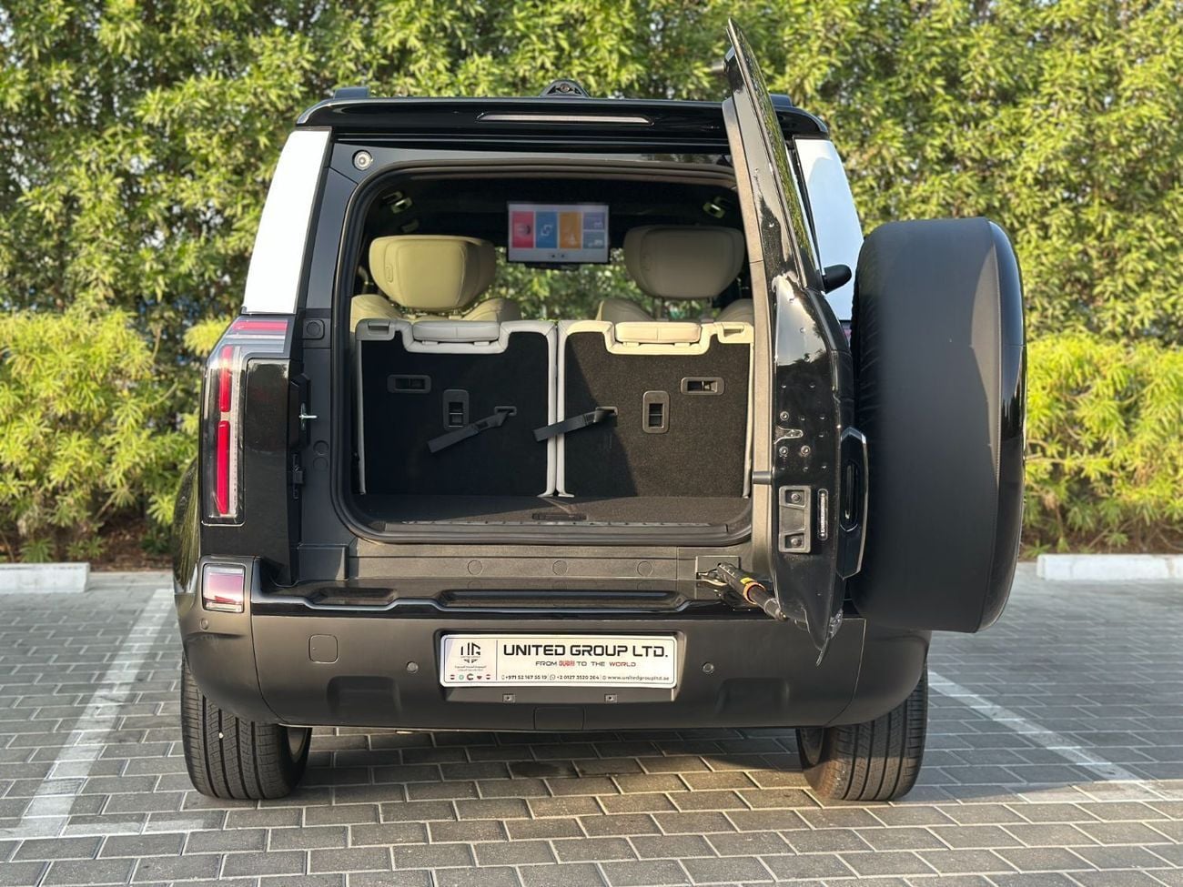 ROX 01 PRESTIGE | 6 Seats VIP | Brand New | AED 3,500 monthly