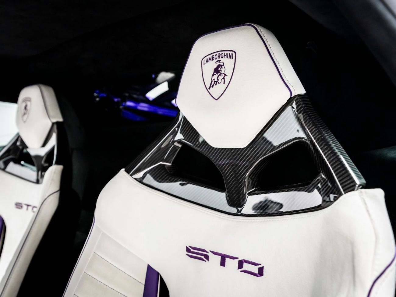 لامبورغيني هوراكان STO