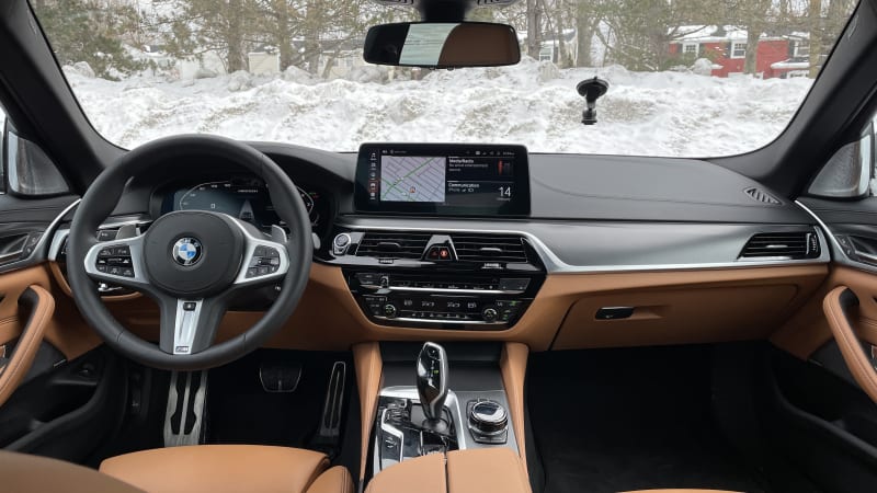 BMW 550i interior - Cockpit