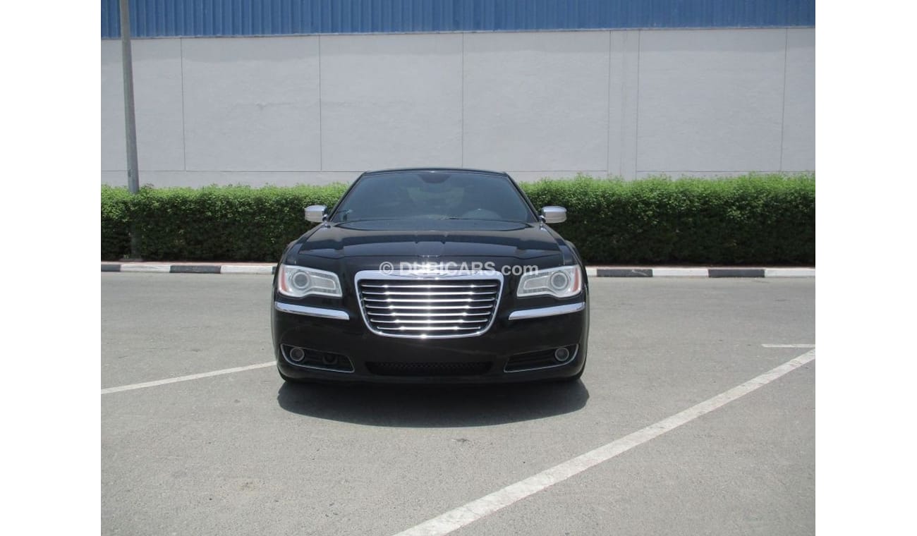 Chrysler 300C Chrysler 300C model 2014 gulf space , full options V8 HEMI