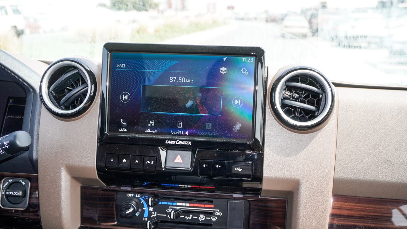 Toyota Land Cruiser 70 LX 2.8 L d