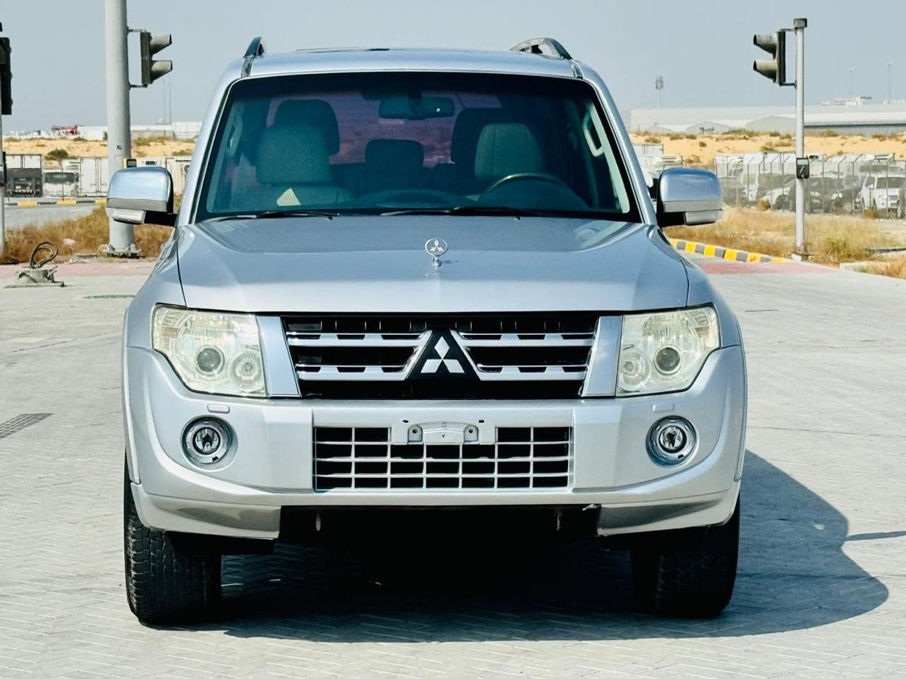 Mitsubishi Pajero GLS Highline 3.8L (236 HP)