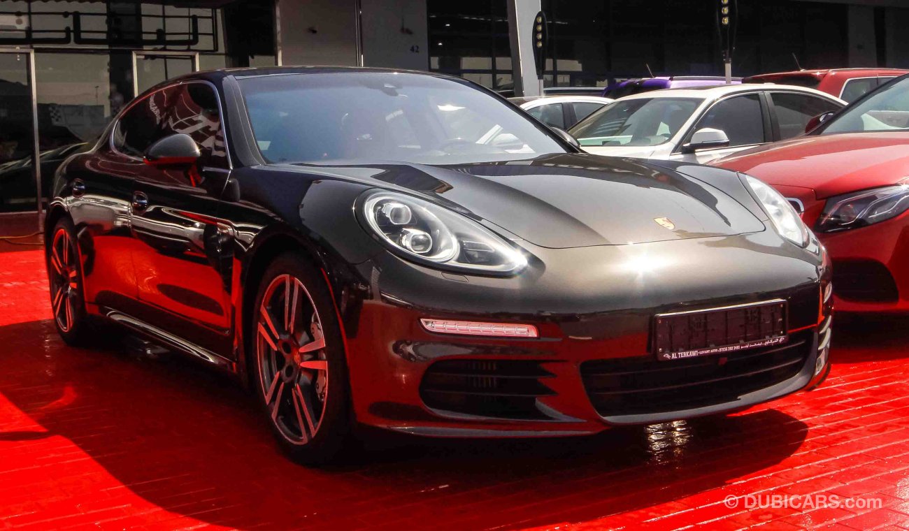 Porsche Panamera S