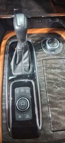 Nissan Patrol SE Platinum 4.0L