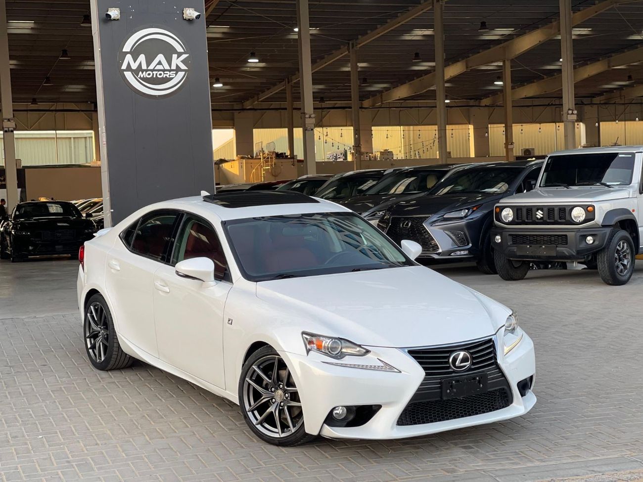 Lexus IS250 Platinum 2.5L V6 2.5L / FULL OPTION / IN PERFECT CONDITION