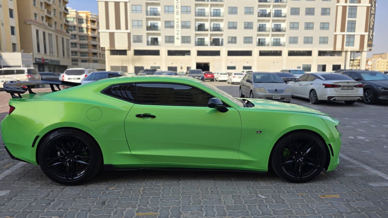 Chevrolet Camaro RS v4 2.0 Turbo