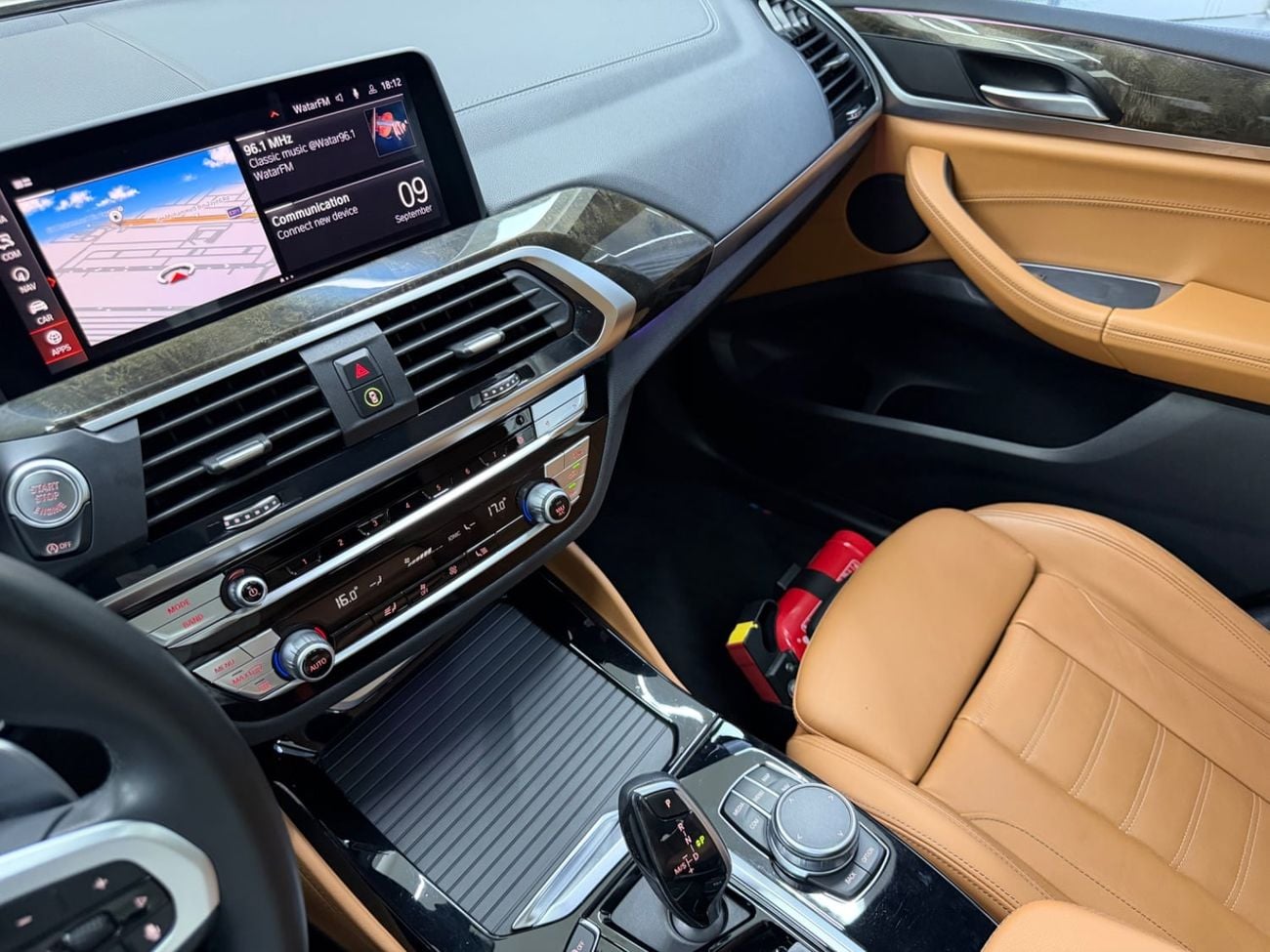 BMW X4 XDRIVE 30I M SPORT PACK Original paint .. GCC .. FSH .. M kit .. Perfect Condition