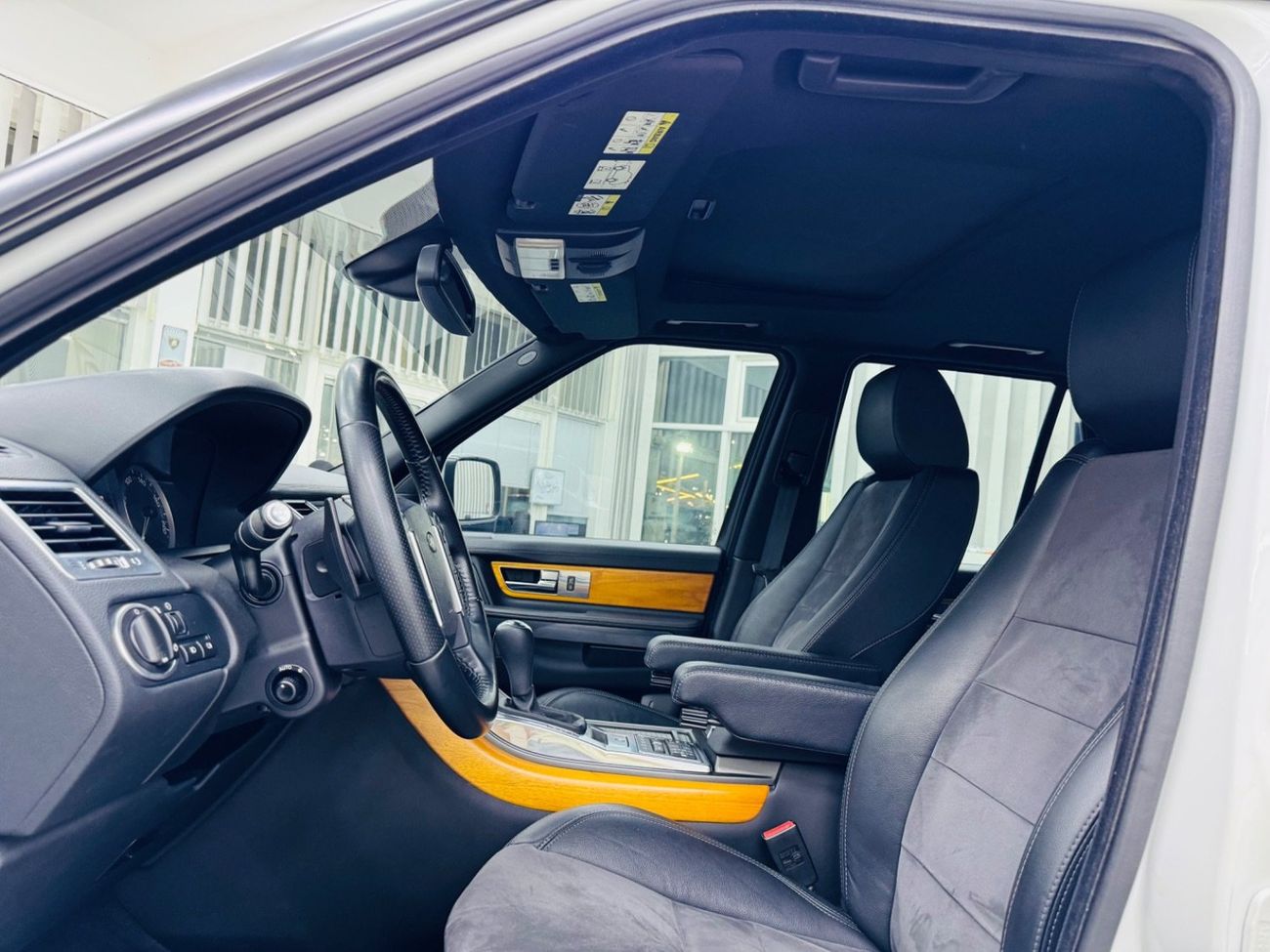 لاند روفر رينج روفر سبورت GCC .. FSH .. Perfect Condition .. Original paint