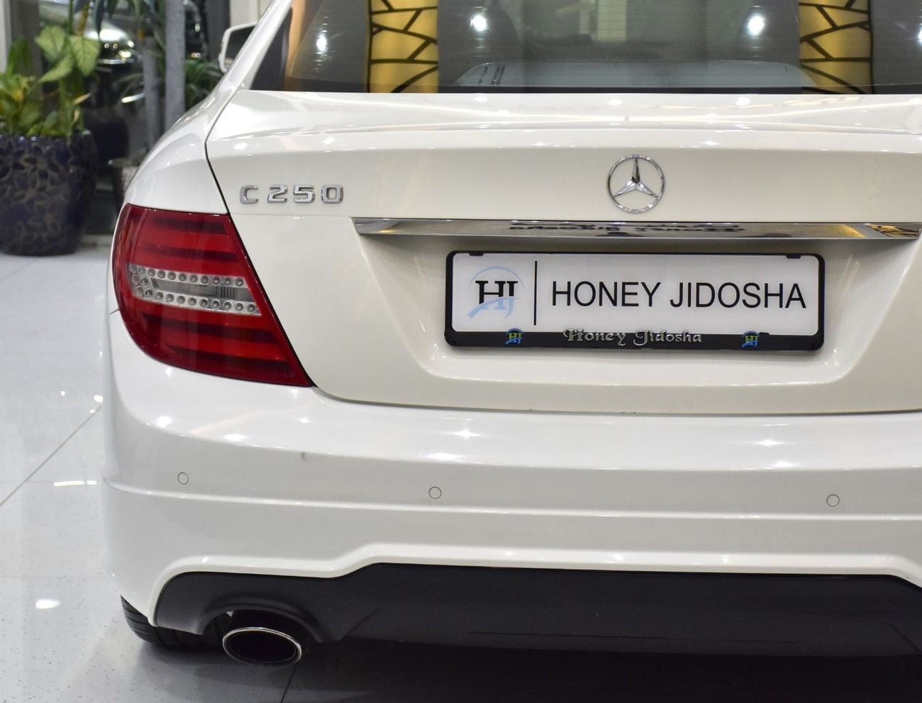 Mercedes Benz C250 CGI EXCELLENT DEAL for our Mercedes Benz C250 Coupe ( 2015 Model ) in White Color GCC Specs