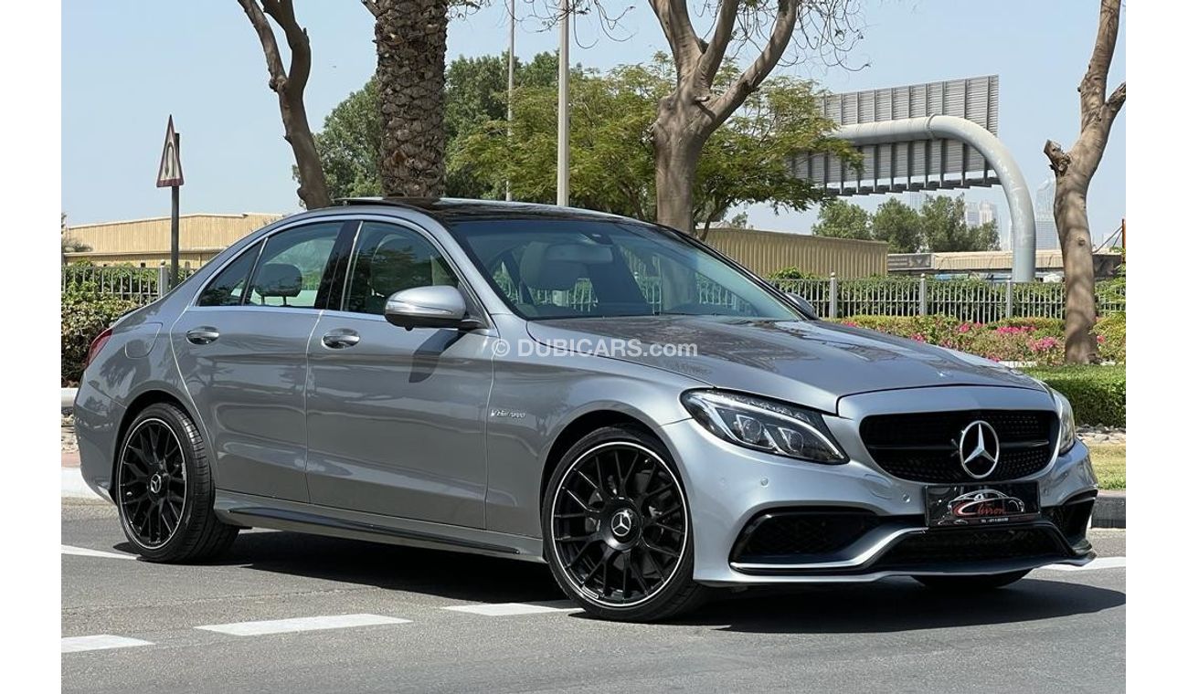 Mercedes-Benz C 300 Luxury MERCEDES BENZ C300 2015 KIT C63 AMG FULL OPTIONS IN LOW MILEAGE WITH DEALER WARRANTY