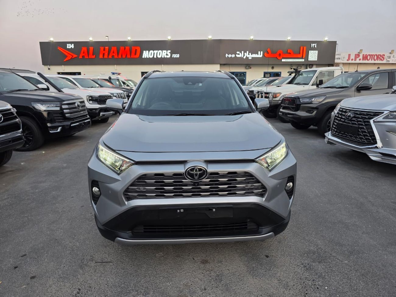 تويوتا راف ٤ petrol 2.0 liter full option right hand drive only for export available