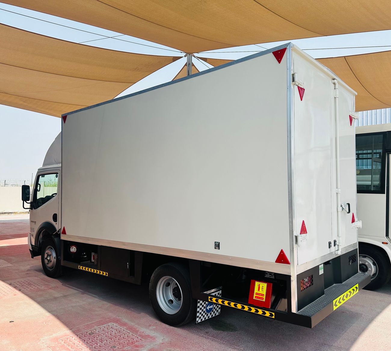 Ashok Leyland Falcon